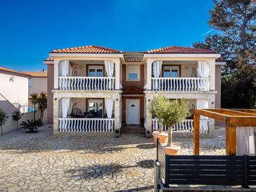 apartman Vir